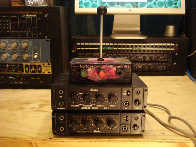 analog echo delay with theremin